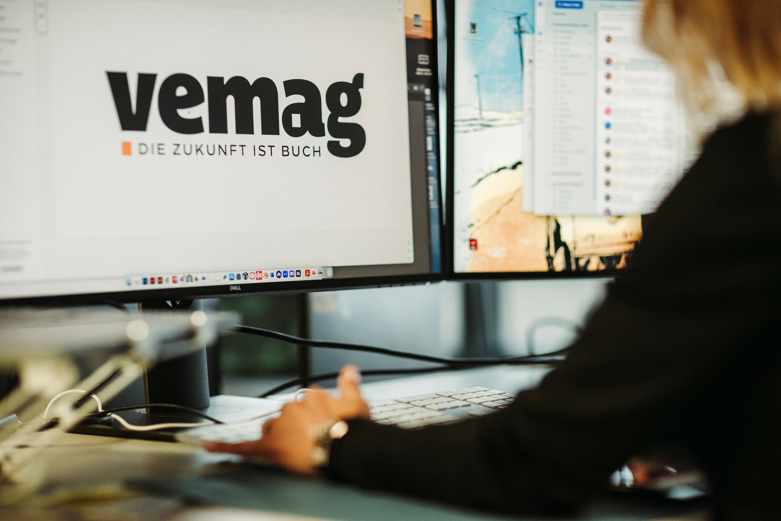 Das VEMAG Logo auf einem Bildschirm